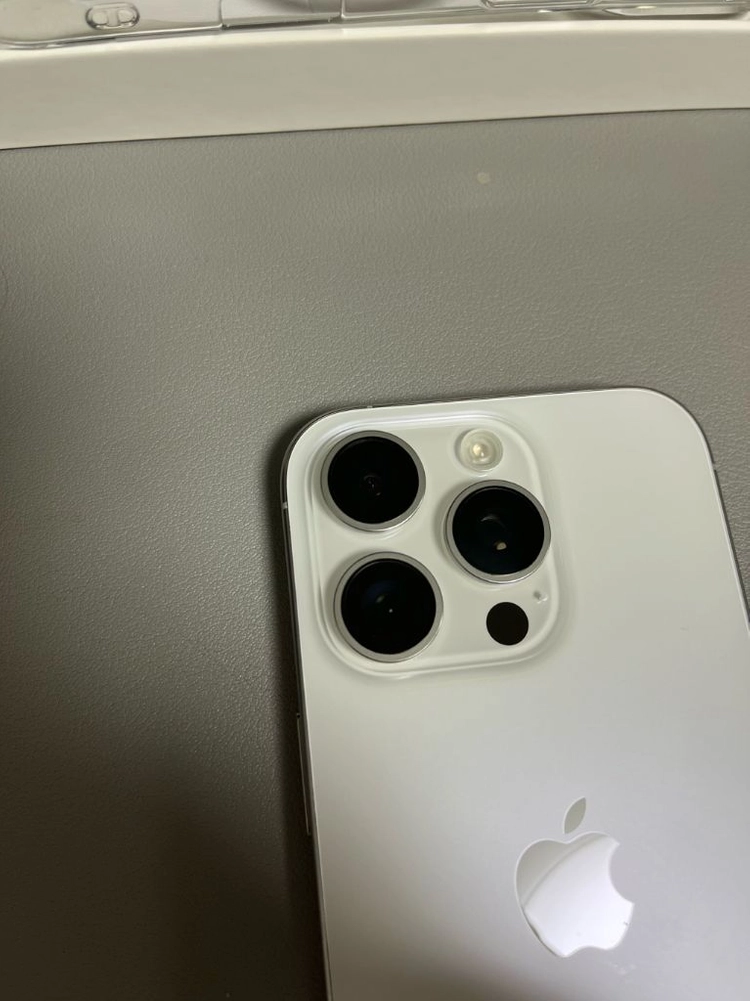 아이폰16프로 화이트 128gb 이미지