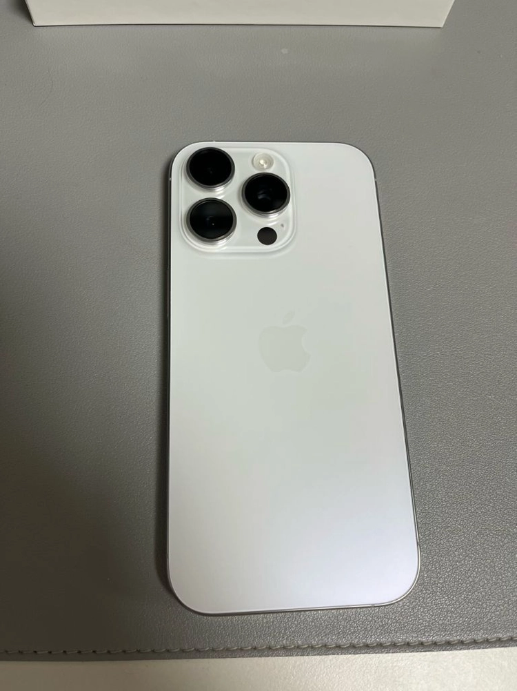 아이폰16프로 화이트 128gb 이미지