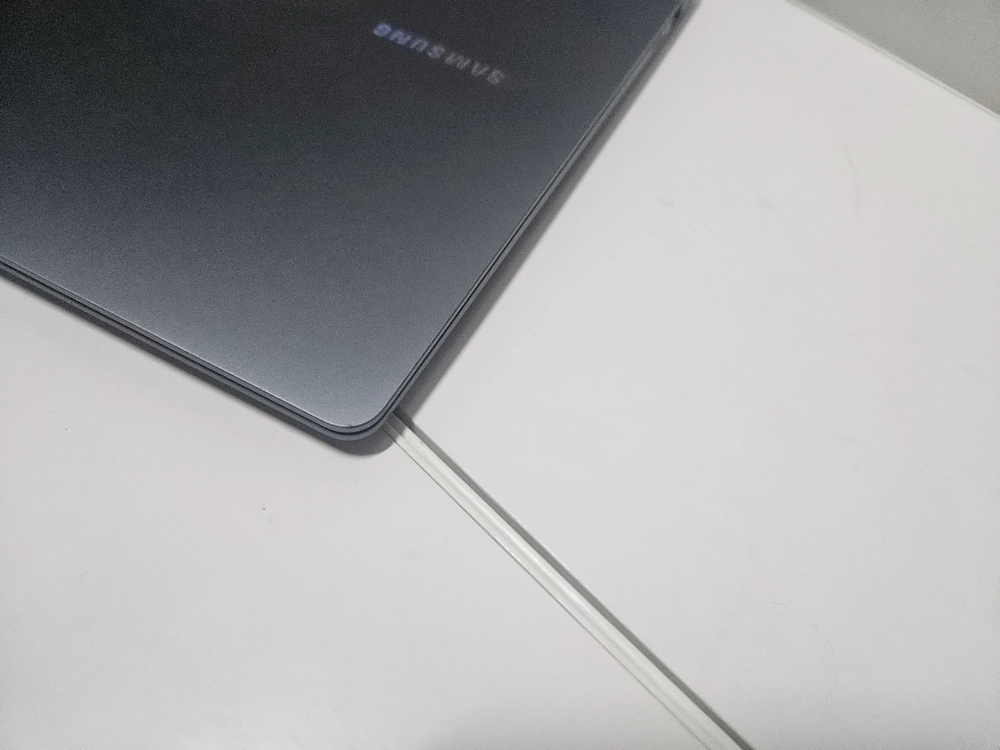 삼성 노트북 갤럭시북4 프로 NT960XGQ 16인치 화면터치모델 U5/램16/SSD256 이미지