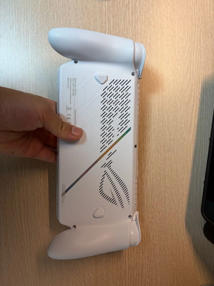 ROG XBOX ALLY 엑갈리 이미지