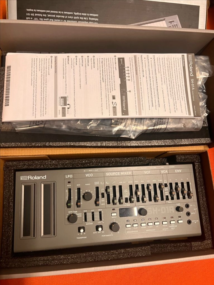 Roland SH-01A 롤랜드 SH01A 이미지