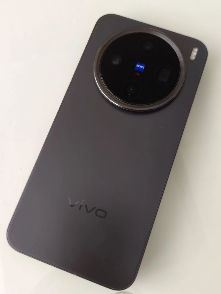 Vivo X200 PRO MINI 16/512gb 블랙 이미지