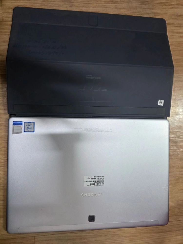 삼성 갤럭시북 12.0인치 256GB 이미지