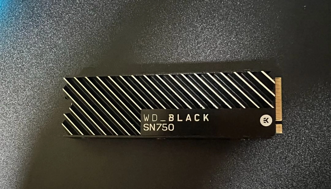 WD BLACK SN750 M.2 NVMe (2TB) 이미지