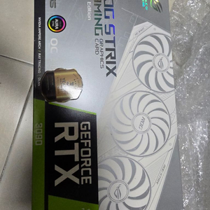 RTX 3090 ASUS ROG STRIX 화이트 팝니다 이미지