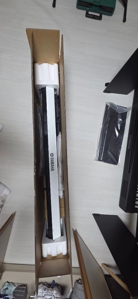디지털 피아노 이미지