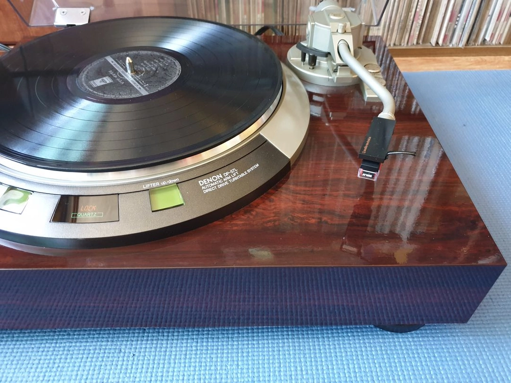 DENON DP~57L턴테이블 이미지