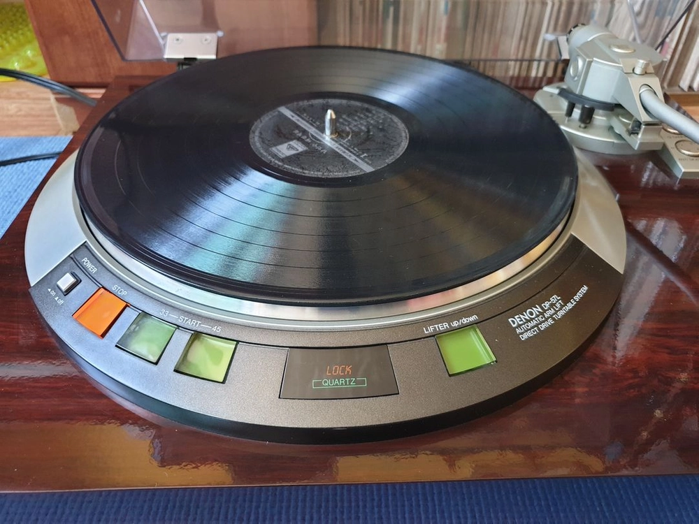 DENON DP~57L턴테이블 이미지
