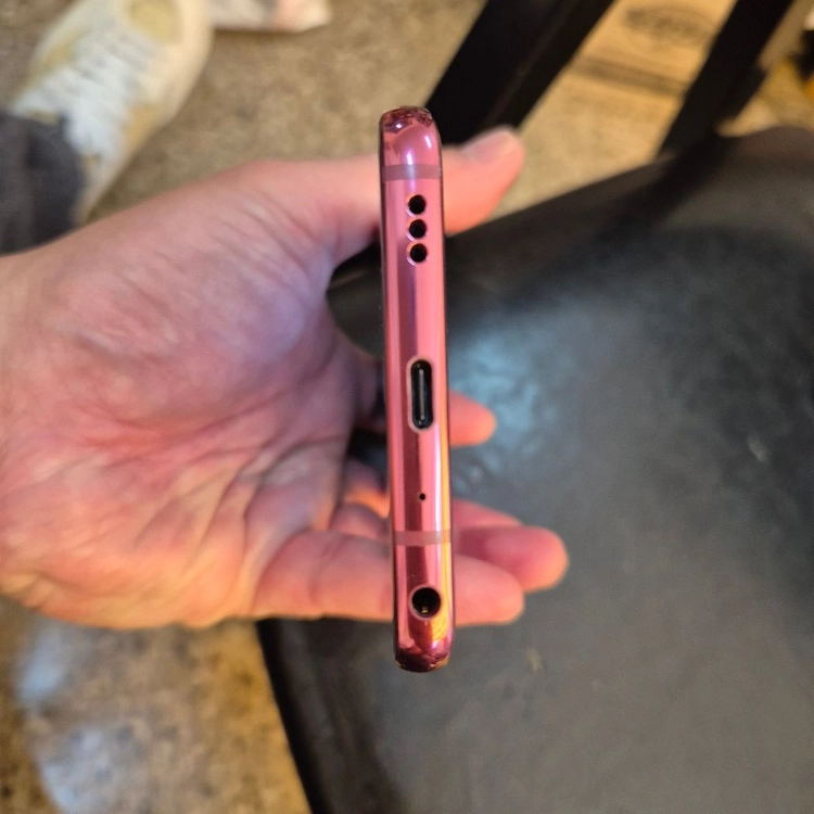 LG G7 이미지
