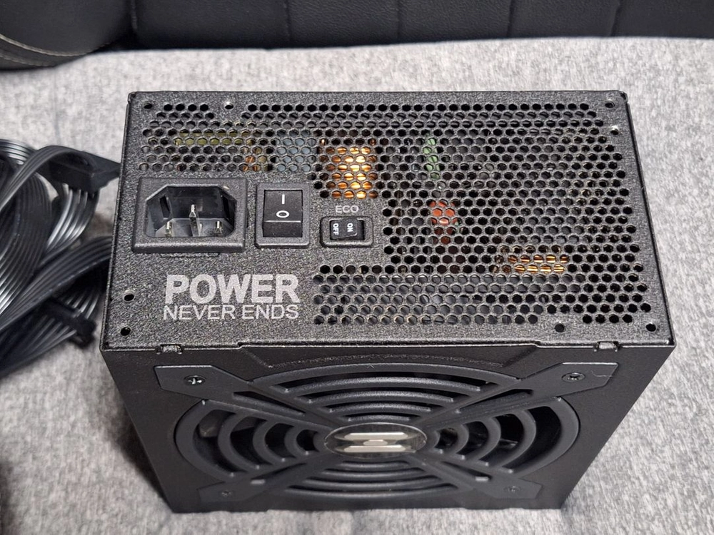 Hydro G PRO 1000W 80PLUS Gold 풀모듈러 이미지