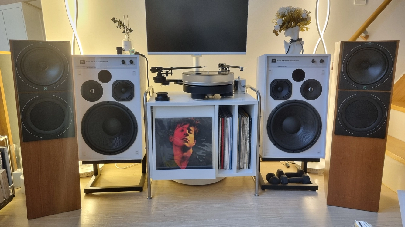 KEF C95 톨보이 스피커 - 안심되는 중고거래