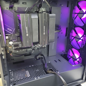 9800X3D, DDR5 32G m.2 ssd 1tb 올블랙 반본체 이미지