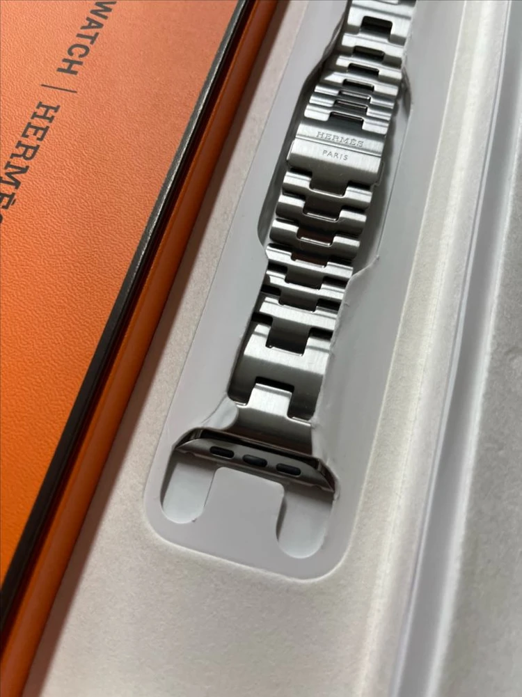 애플워치 에르메스 사티네 H 46mm M SSS급 이미지