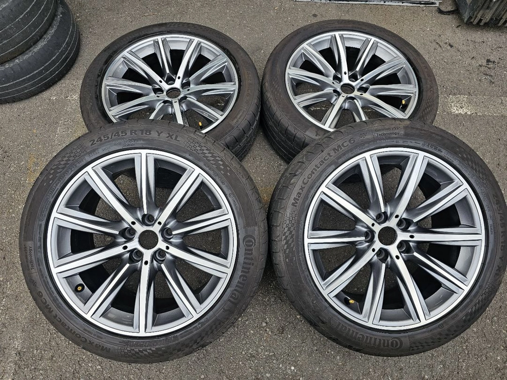 BMW G30 5시리즈 18인치 럭셔리 건메탈 무기스 휠타이어셋 판매 이미지