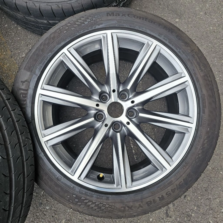BMW G30 5시리즈 18인치 럭셔리 건메탈 무기스 휠타이어셋 판매 이미지