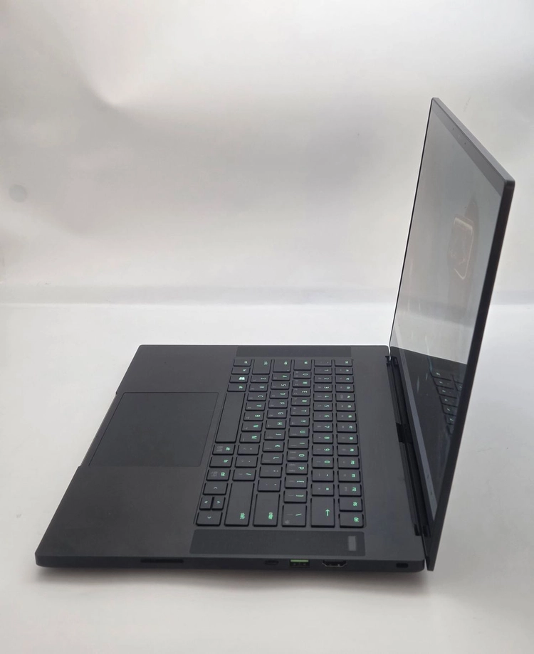 [최저가]RAZER 15인치 게이밍노트북(i7-10th/2080s/램32GB/OLED) 이미지