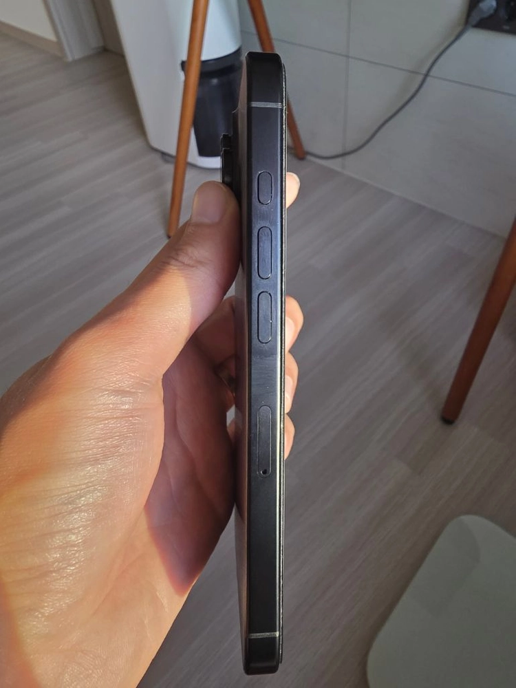 아이폰16프로 128gb 블랙 팝니다 이미지