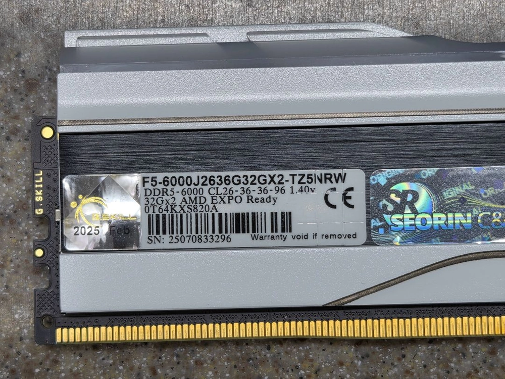 지스킬 GSKILL 6000 CL26 32X2 (64GB) 1.40V 화이트 이미지