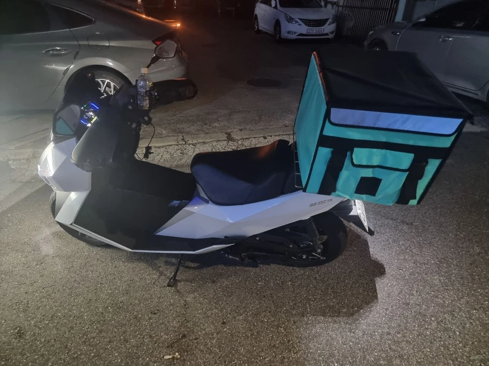 24년식 5000키로 g100 라이트 팝니다 이미지