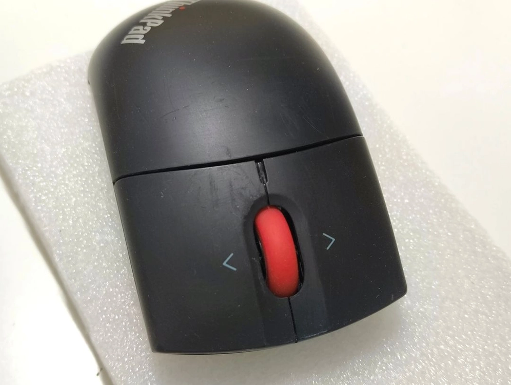 레노버(Lenovo) 씽크패드 블루투스 레이저 무선 마우스 이미지