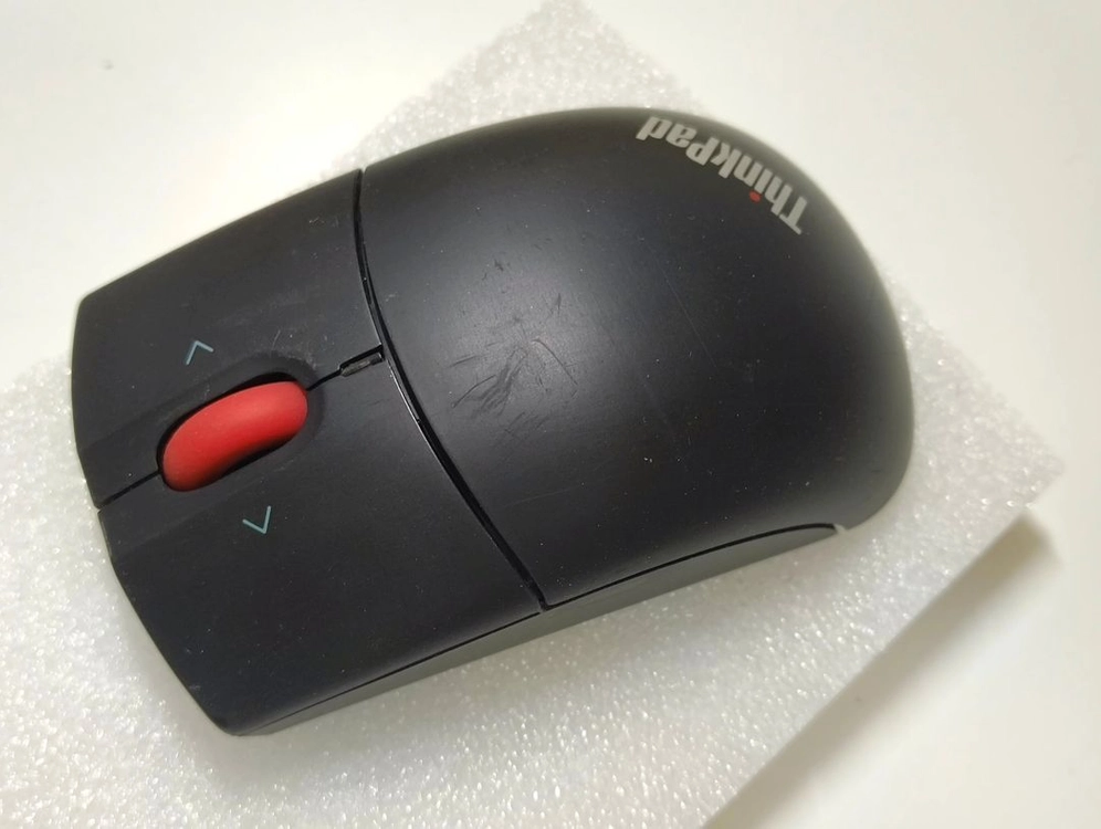 레노버(Lenovo) 씽크패드 블루투스 레이저 무선 마우스 이미지