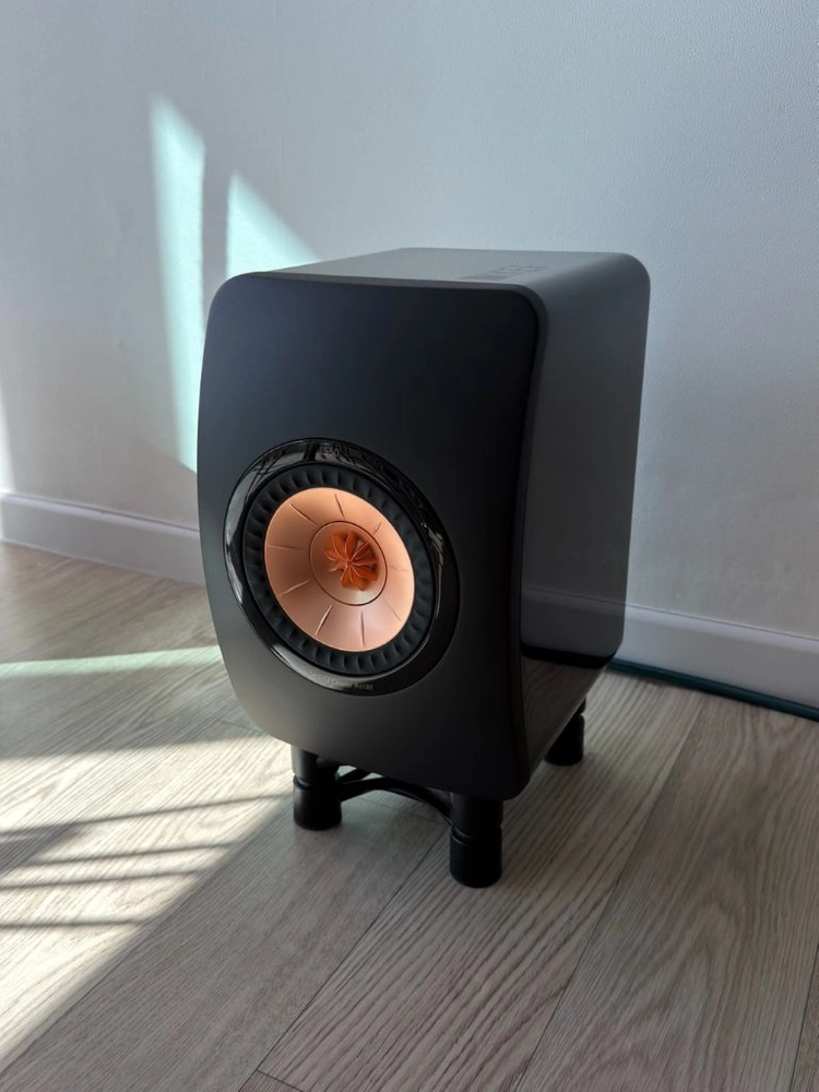 KEF LS50 블랙 박스 포함 - 안심되는 중고거래