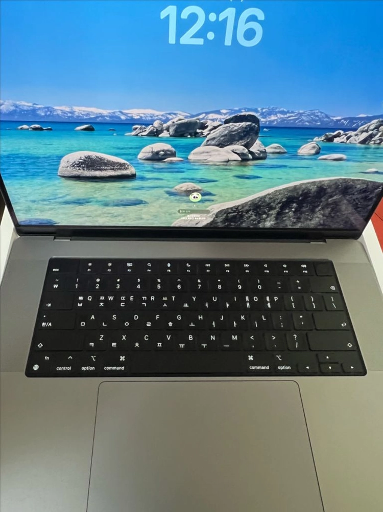 맥북 m2pro 16인치 16/512 이미지