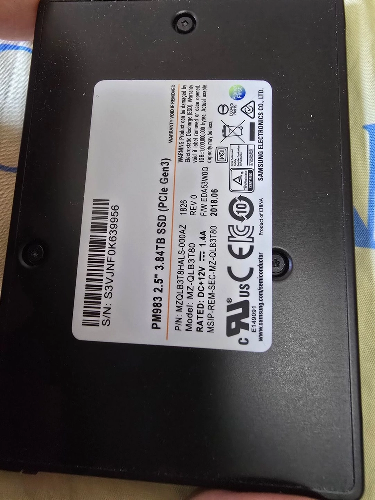 WS X570-ACE_5950X_DDR4 트라이던트 Z Royal_삼성u.2_NVME SSD_nh-d15s_녹투아 이미지