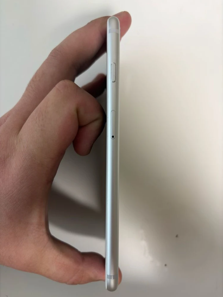 아이폰 6S 플러스 실버 64GB 이미지