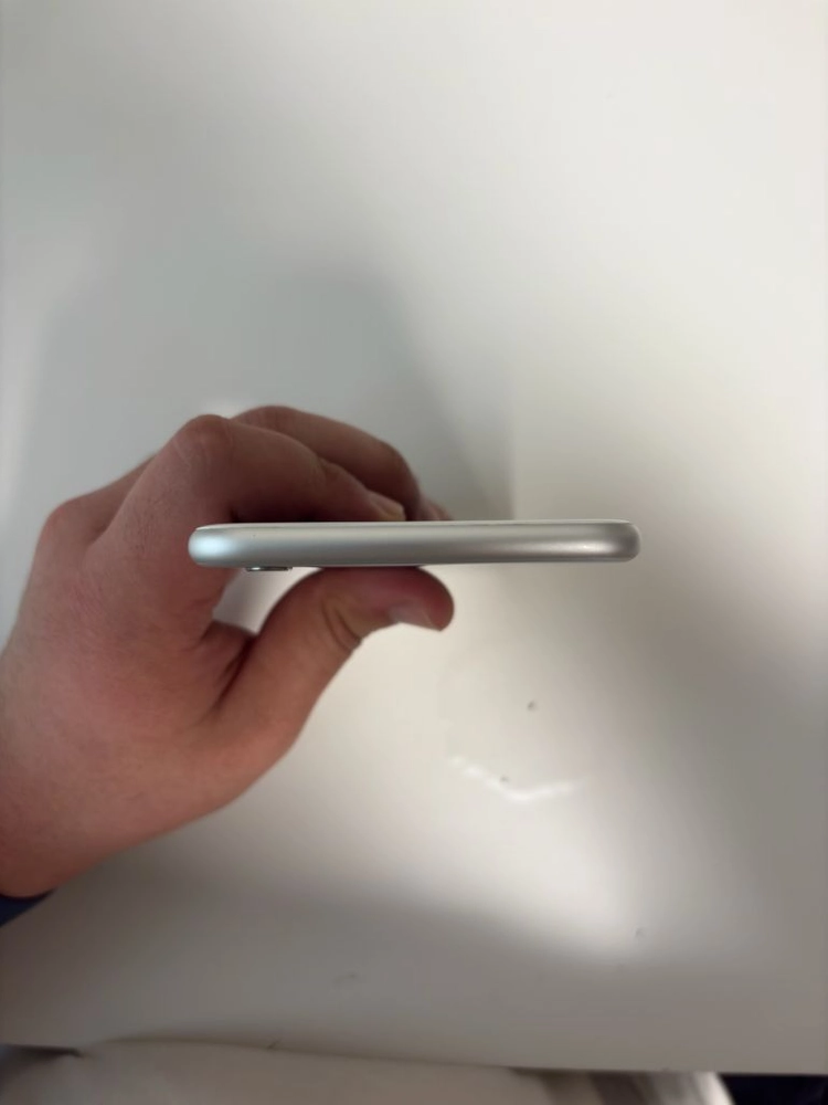 아이폰 6S 플러스 실버 64GB 이미지