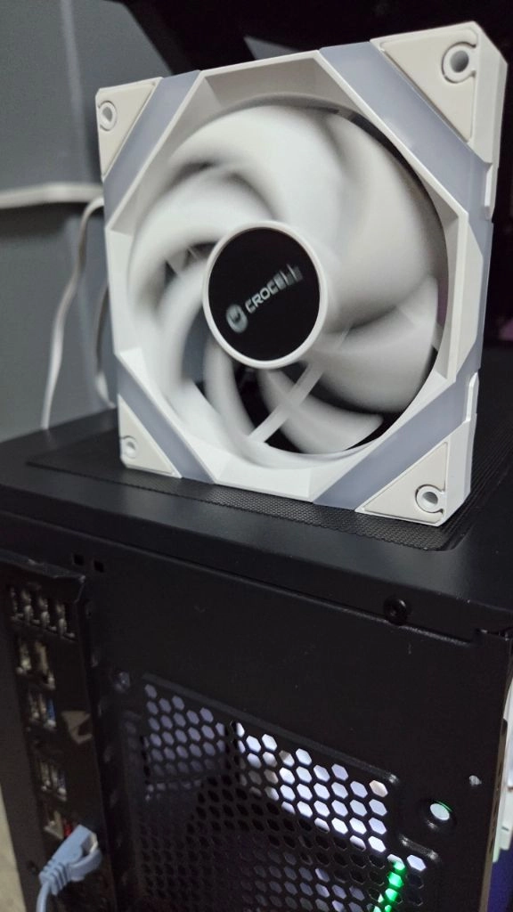 고성능 게이밍 데스크톱 5800x 16gb vram a770 850w focus 이미지