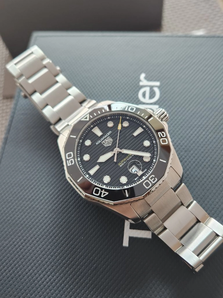태그호이어 아쿠아레이서 프로페셔널300 블랙 세라믹 43 이미지