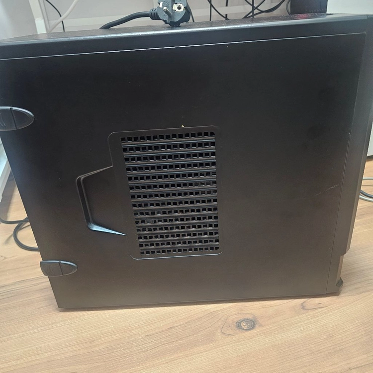 i5-6400/16GB램/GTX 1060 컴퓨터 이미지