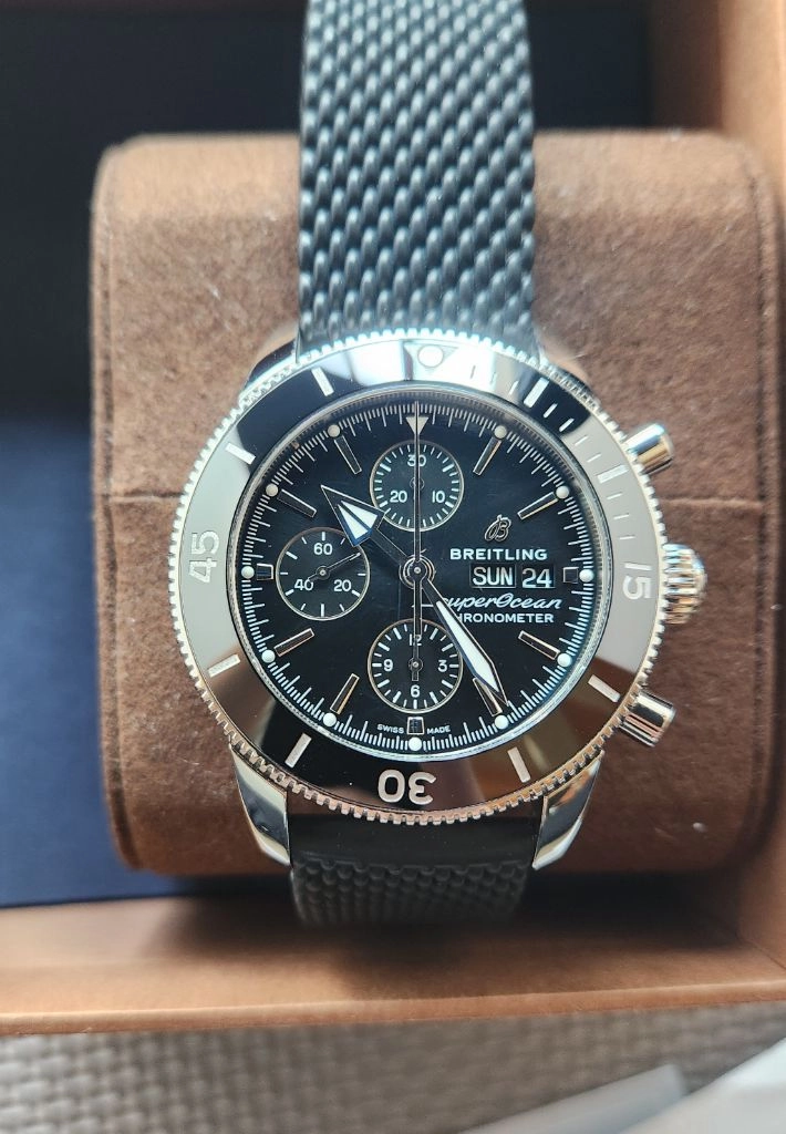 브라이틀링 슈퍼오션 헤리티지 2 크로노그래프 44mm 블랙 이미지