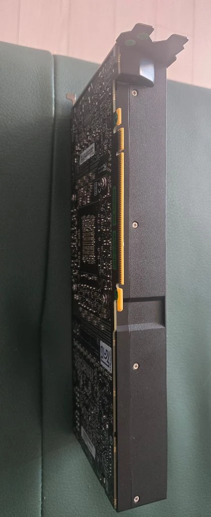 RTX 2080ti 그래픽카드 이미지