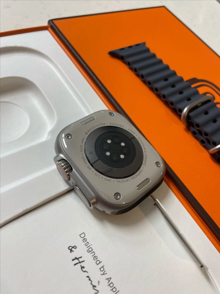 애플워치 울트라2에르메스 49mm SSS급 애플케어+ 이미지