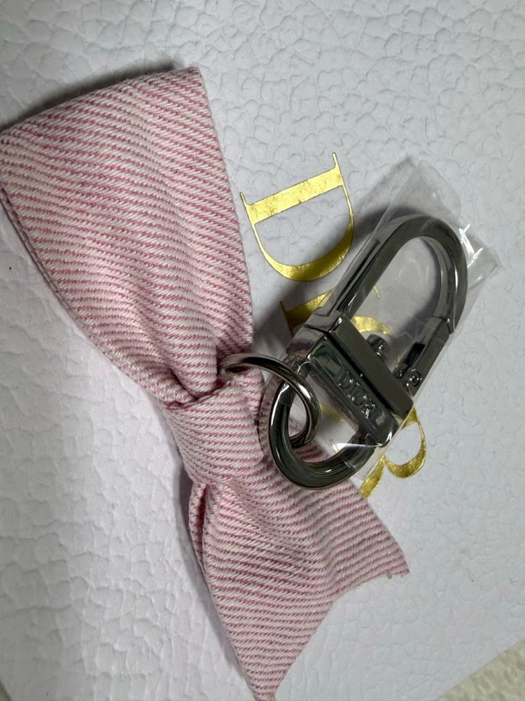 미스디올 리본 파우치 + 리본 키링 택포 이미지