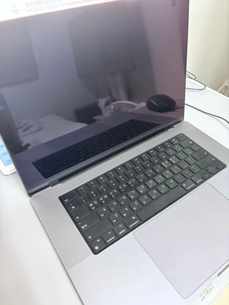 (교환도 가능) 맥북프로 16인치 16gb/1테라 배터리효율93 + 케이스티파이 케이스 이미지