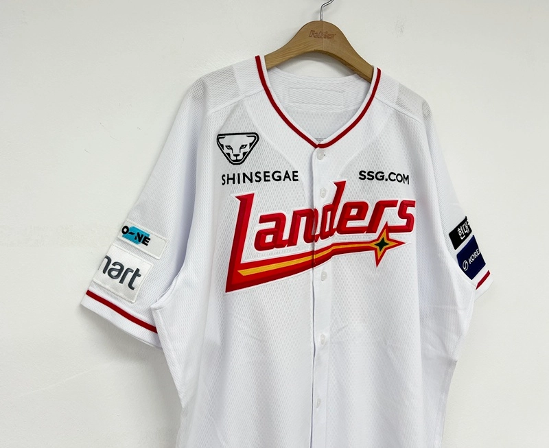 KBO 다이나핏 SSG랜더스 코치지급 홈유니폼/져지 #75 이지태 이미지