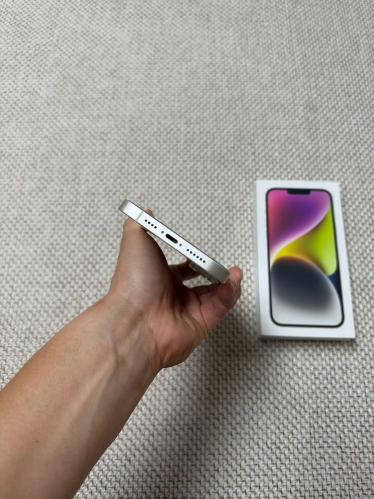 아이폰 14플러스 256GB 화이트 (박스, 충전기) 이미지