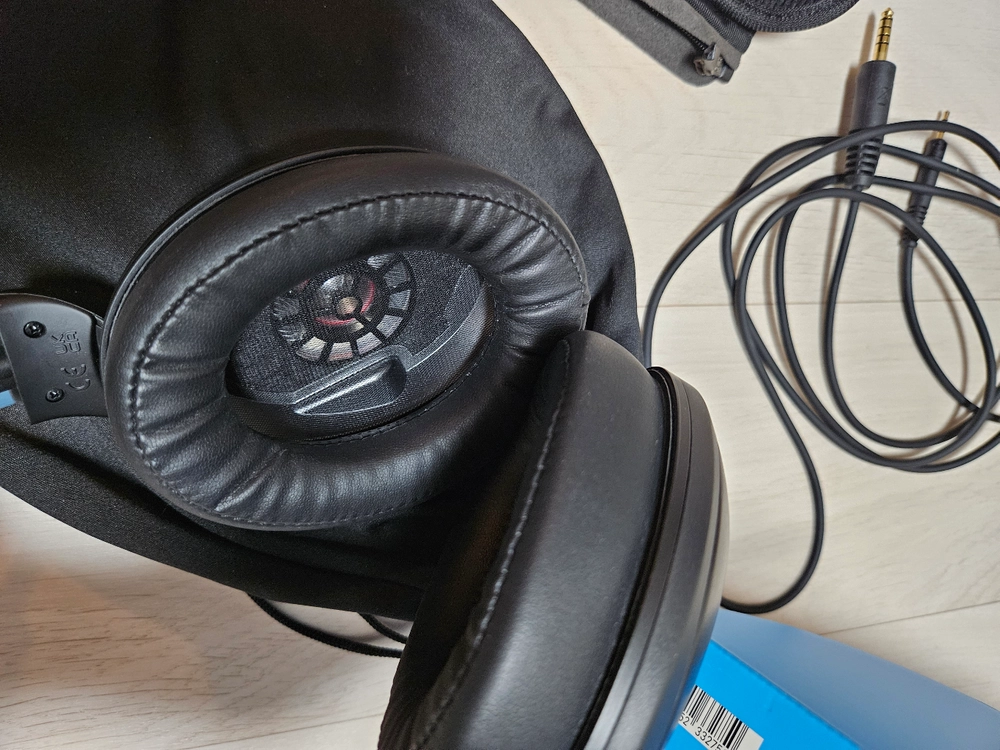 HD620s s급 + 4.4 정품 밸런스드 입니다. 이미지