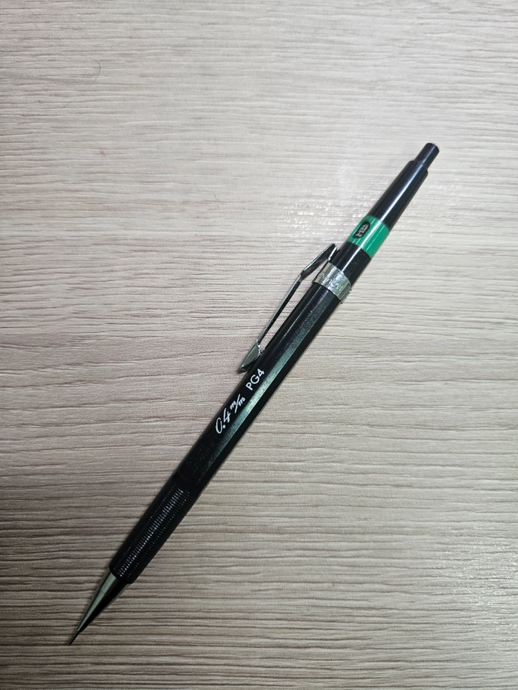 펜텔 PG4 0.4mm 구형 m/m 마크 버전 샤프 이미지