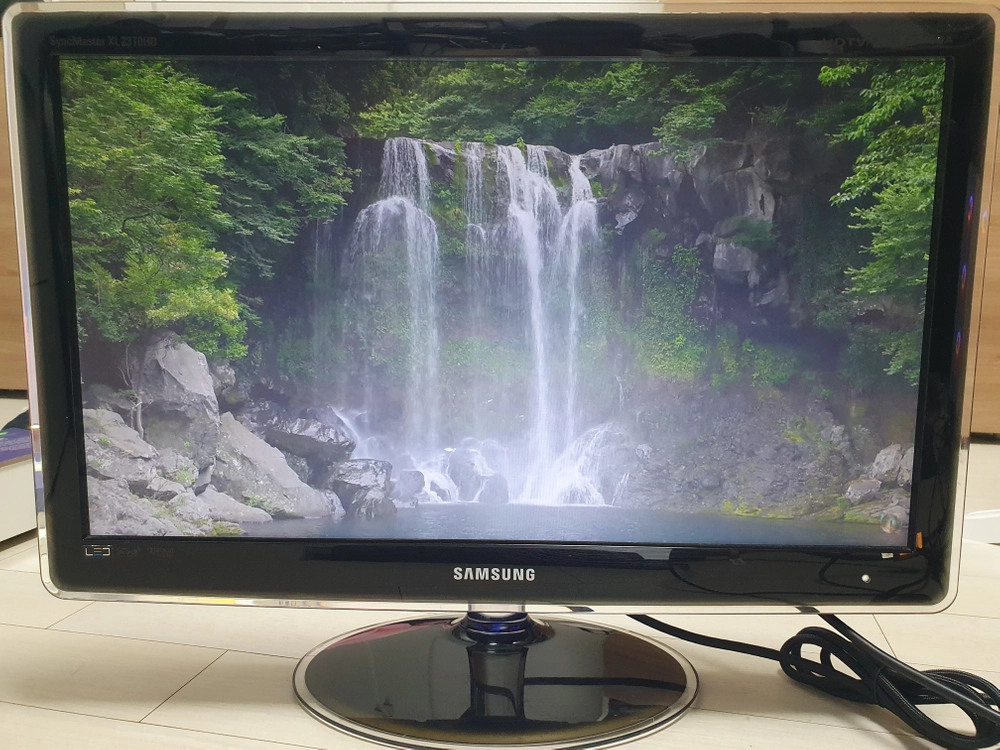 삼성 XL2370HD TV 겸용 와이드 모니터 판매 이미지
