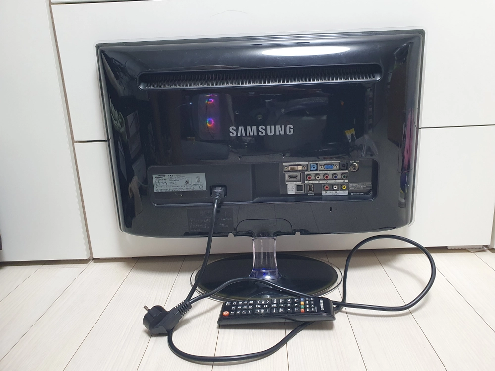 삼성 XL2370HD TV 겸용 와이드 모니터 판매 이미지