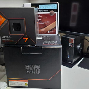 Asrock Deskmini X600 8700G 이미지