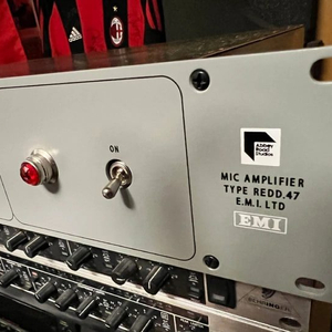 Chandler Limited REDD.47 Mic Preamp 챈들러 프리앰프 이미지