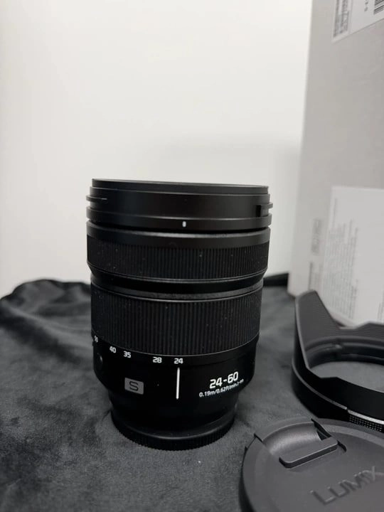 LUMIX S 24-60mm F2.8 렌즈 신동품 이미지