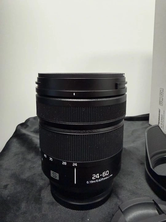 LUMIX S 24-60mm F2.8 렌즈 신동품 이미지