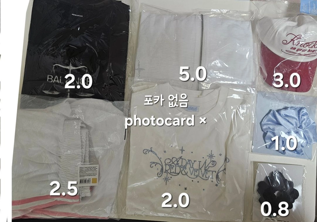레드벨벳 엠디 굿즈 티셔츠 후드집업 반바지 캡모자 스크런치 이미지