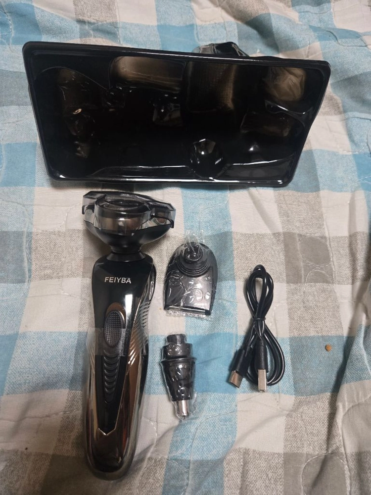 전기면도기 세트 이미지